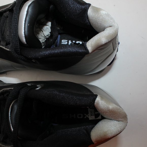 Nike Shox BB4 Retro NWT Men's 9 Vince Carter Black/Metallic Silver AT7843-001 - Picture 12 of 13